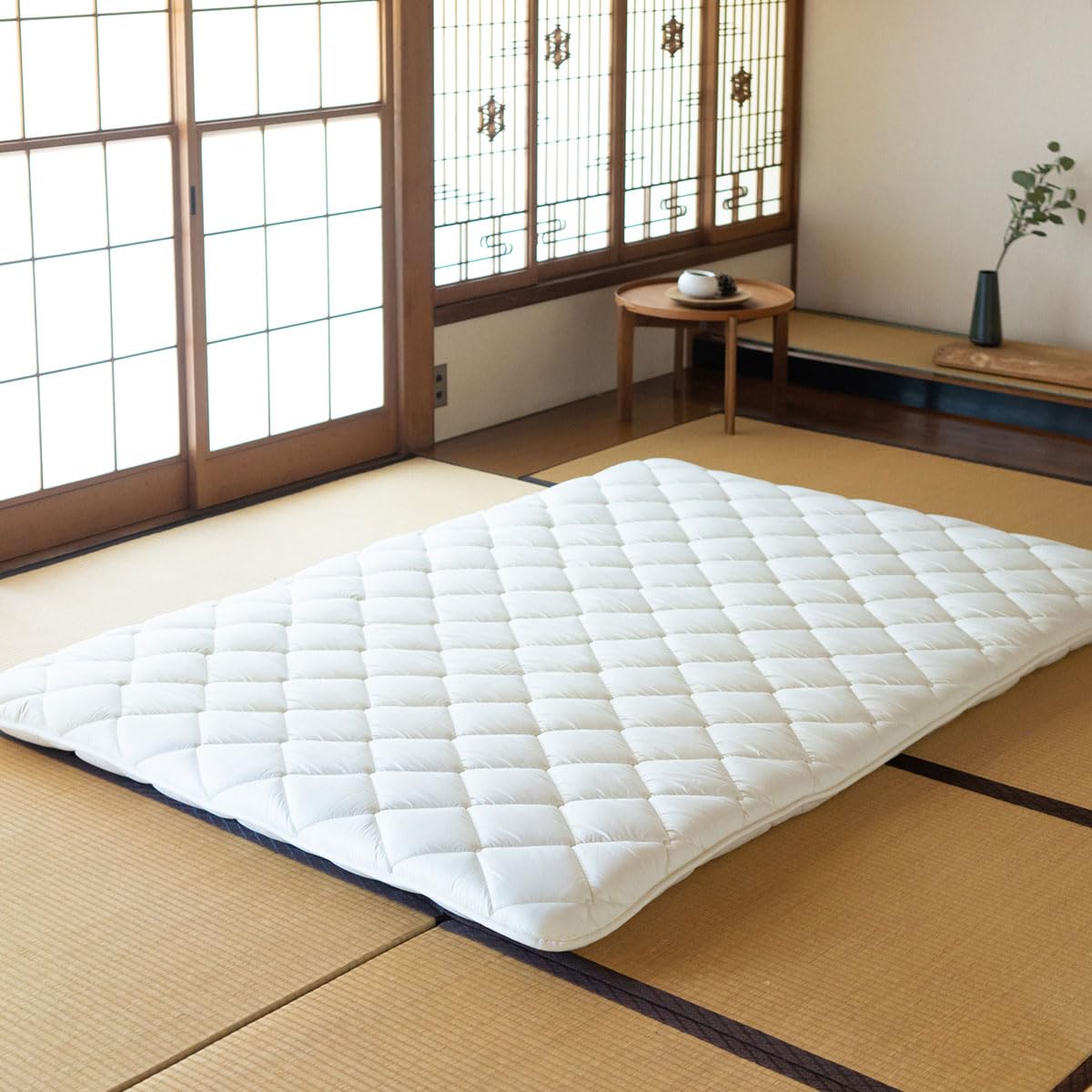 EMOOR Japanese Floor Mattress Futon Mattress CLASSE and Foldable Tatami Mat Set Single White & Natural, Foldable Floor Sleeping Bed Mat Sikibuton Igusa Natural